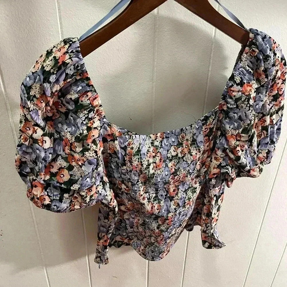 NWT And & Other Stories Floral Blouse Cropped Top 10 - Picture 4 of 7